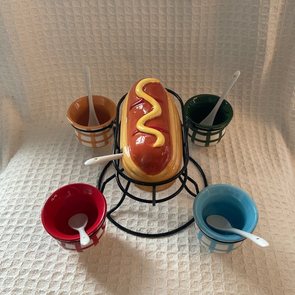 Pier 1 Spinning Hotdog Condiment Serving Set - Picture 2 of 10